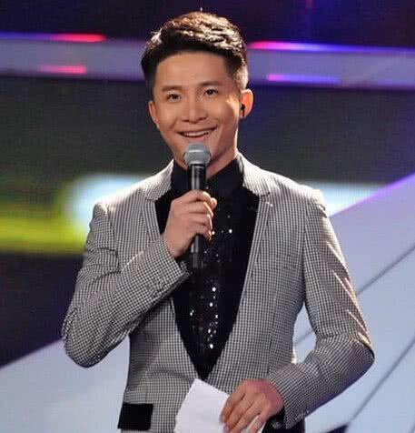 娱乐八卦吃瓜男主持人,吃瓜男主持人的幕后故事